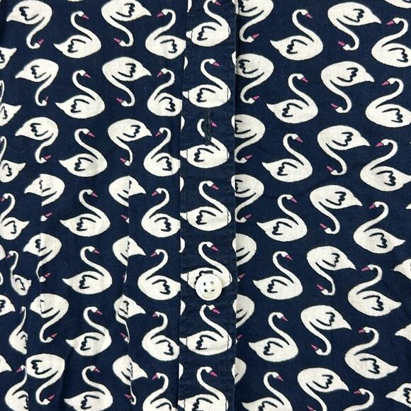 Crown & Ivy Women’s Small Navy Blue Swan Print Long Sleeve Button-Up Blouse - Picture 3 of 7